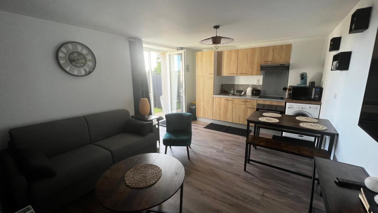 Avec Terrasse,4 Pers, Parking Apartment