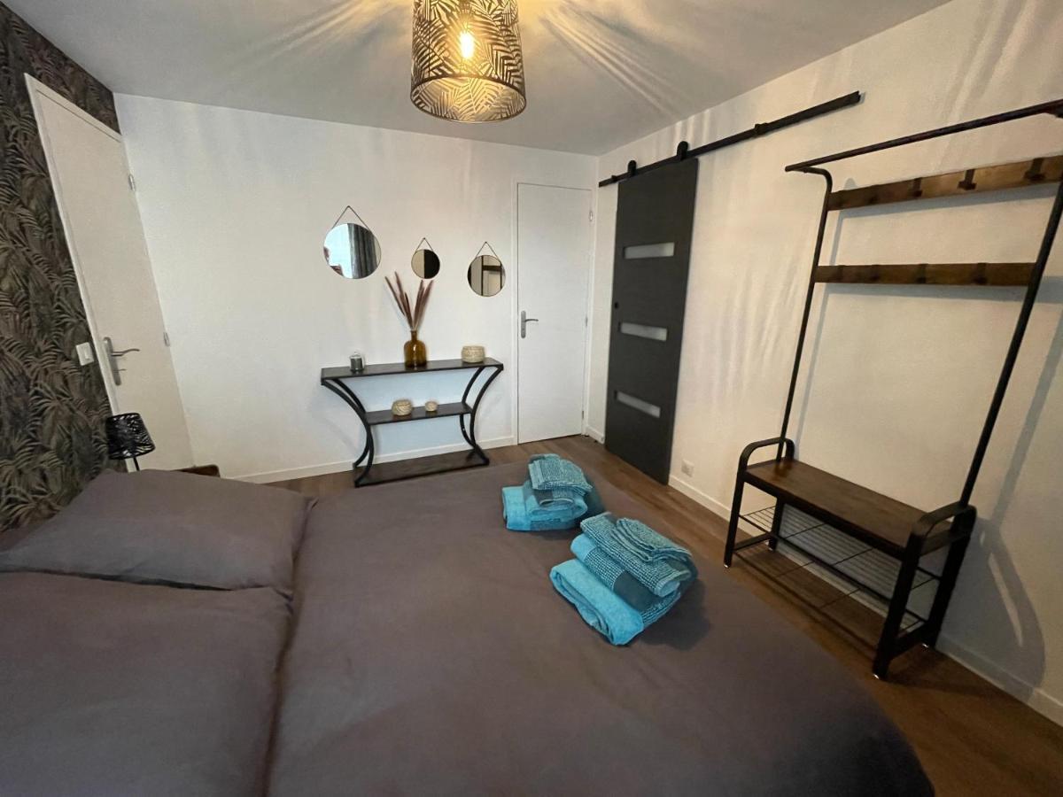 Avec Terrasse,4 Pers, Parking Apartment Concarneau